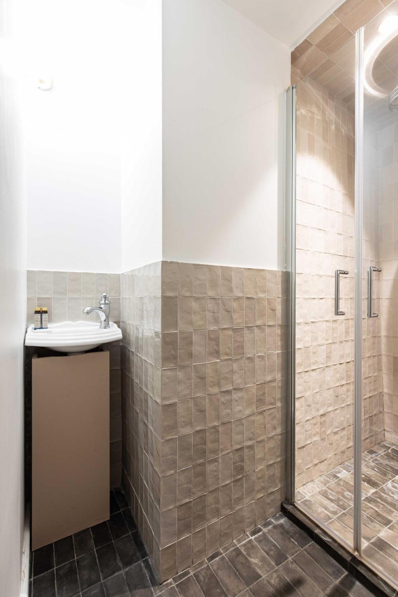 Apartment Cmg Amazing Duplex 3br 6p Le Marais *